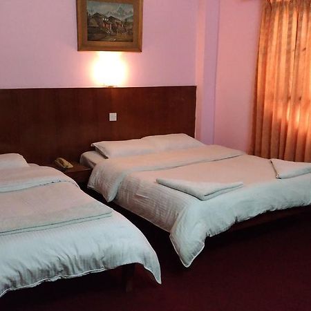Tasi Dhargey Inn Катманду Екстериор снимка